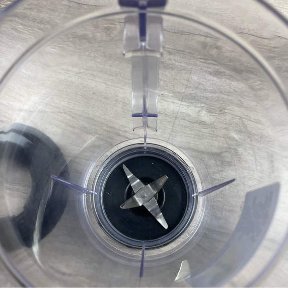 Magic Bullet Juicer Attachment Pitcher, Lid with Separator, Pusher, and Bottom - Picture 8 of 8